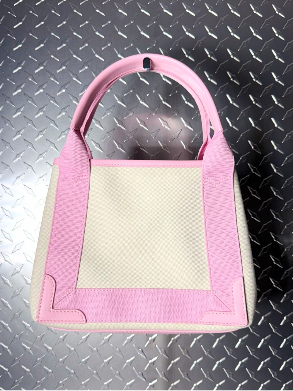 Balenciaga Navy Cabas XS Logo Canvas Tote in Pink - Picture 2 of 12